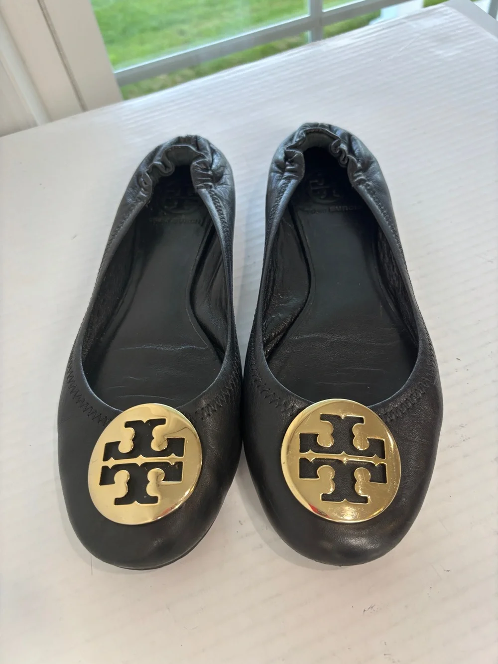 Tory Burch Minnie Leather Ballet Flats Womens Shoe Size 8 Black Travel Gold Logo